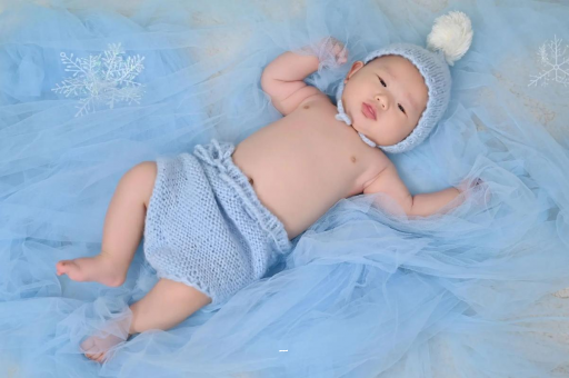 沁阳摸孕妇肚子沾喜气